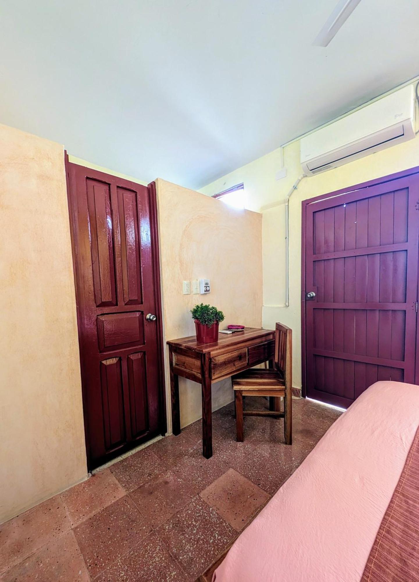 Casa Mi Maria Apartment แคมเปเช ภายนอก รูปภาพ
